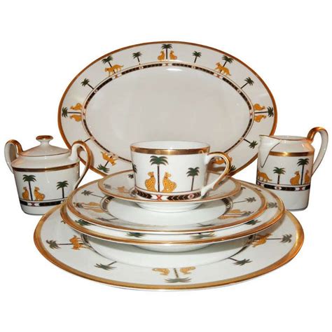 christine dior tableware store